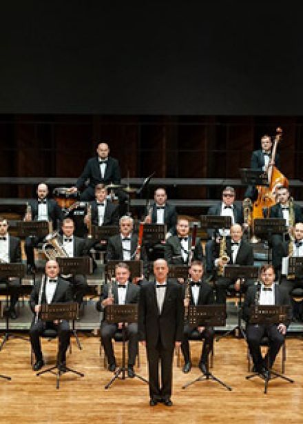 Несокрушимая и легендарная