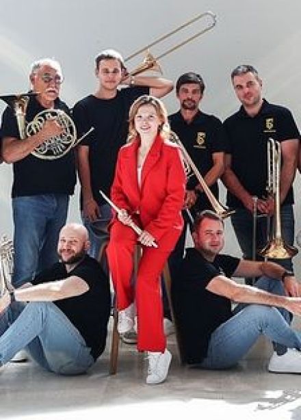 Новый год с Сибирским брассом