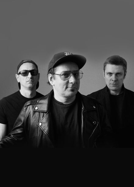 Кирпичи